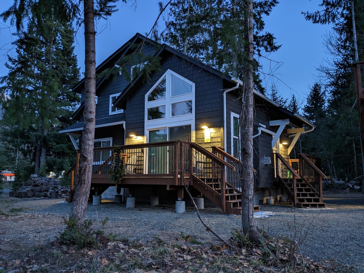 2023年全新！ Elkhorn Wapiti Chalet