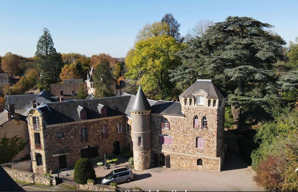 Isilde, chambre d'hôtes dans Château atypique