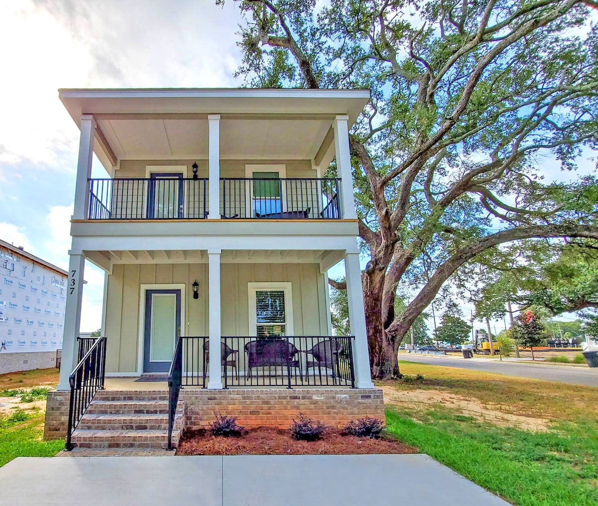 Downtown Pensacola Home! Near beach! New low rates
