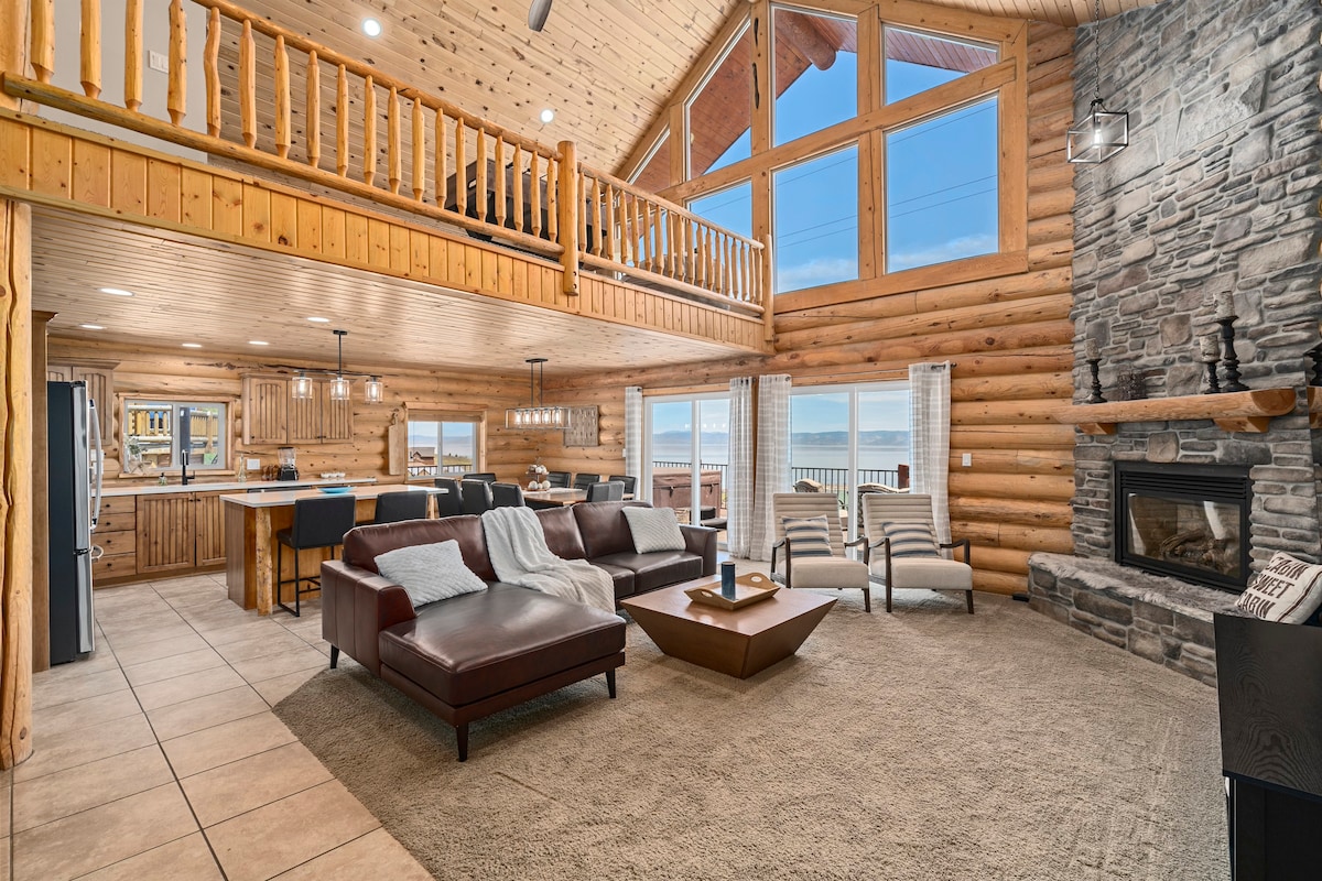 Newly Remodeled Bear Lake Lodge