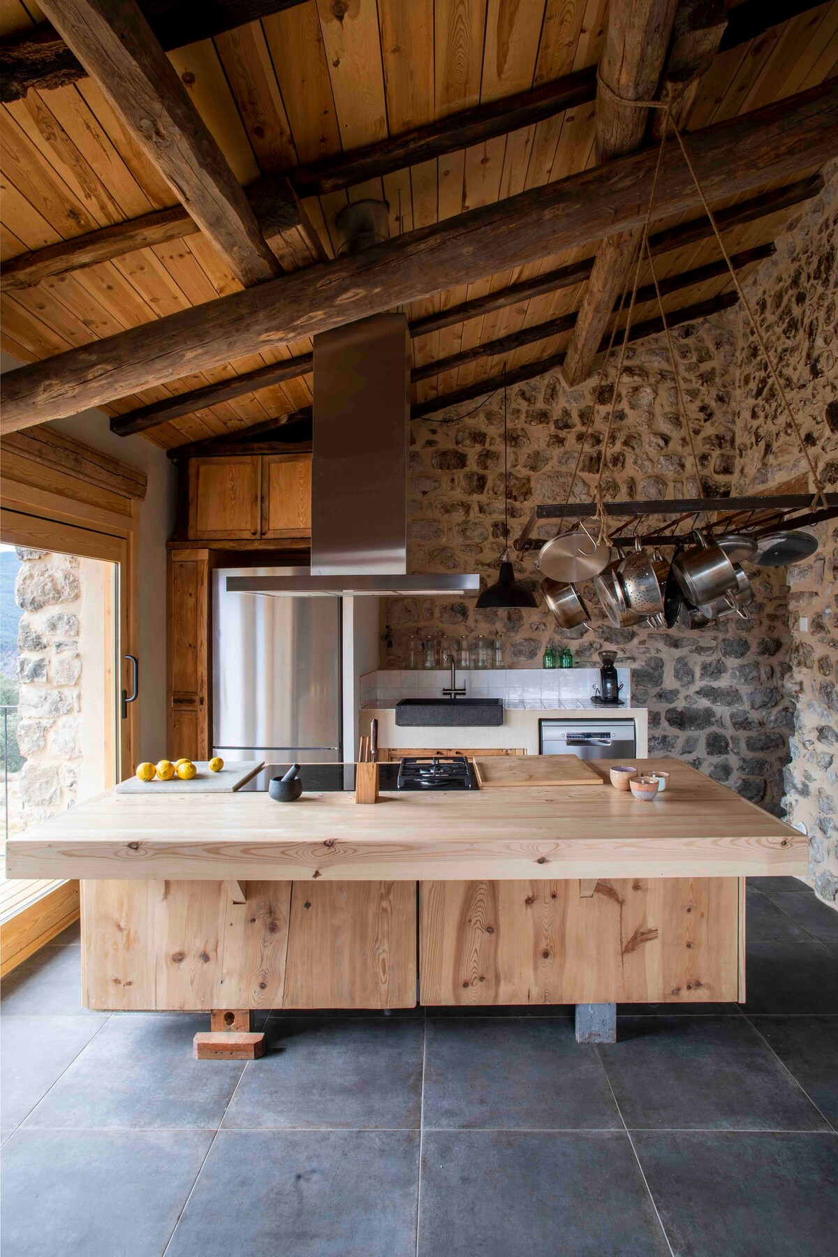 Sustainable and self-sufficient farmhouse