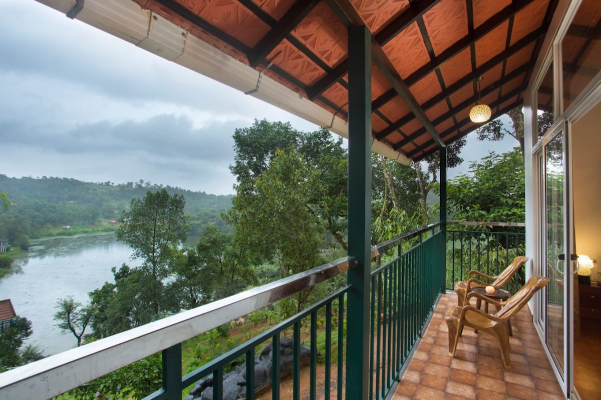 Amazing 8bh cottages Wayanad