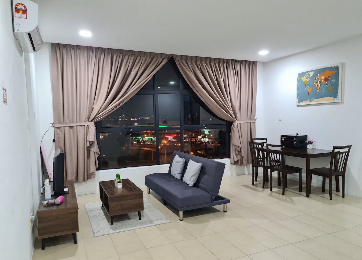 Nino Homestay @ Kuching Roxy公寓