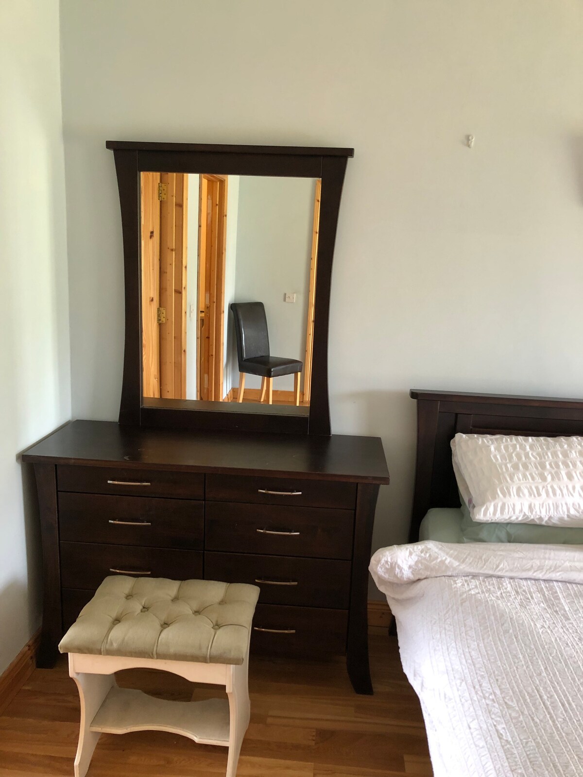 Self contained guest suite with parking