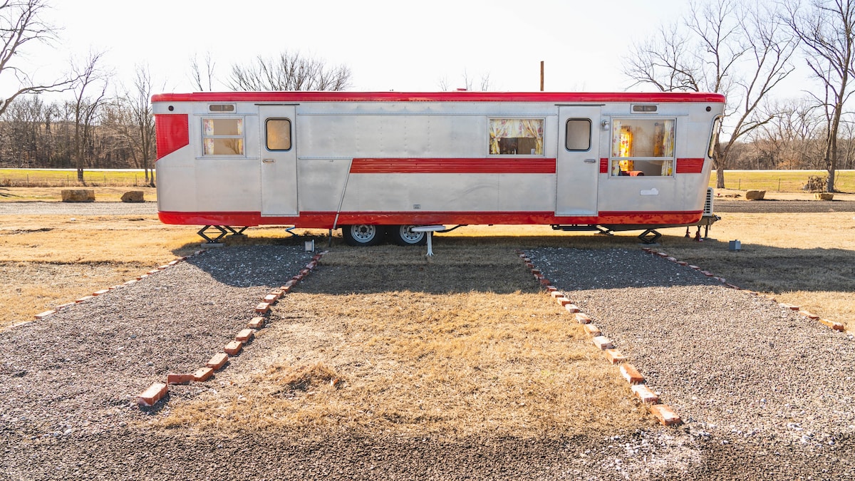 Teepee Drive-In - 1956 Spartan Imperial Mansion