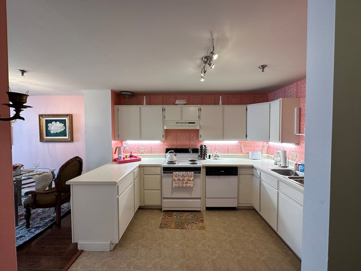 Barbie Inspired Apartment in Downtown Memphis
