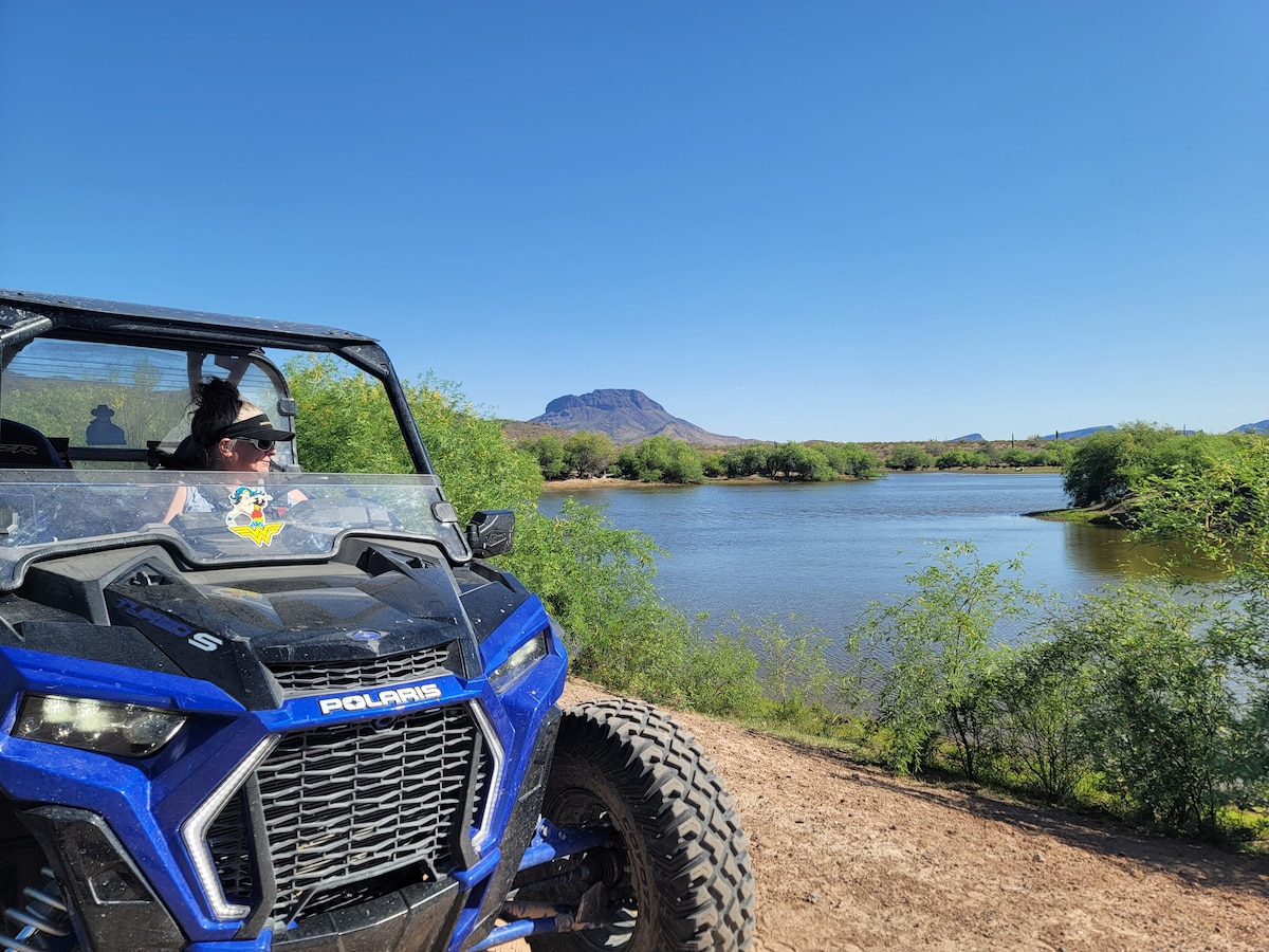 Glamping in a Ghost Town - Off-Roaders Paradise