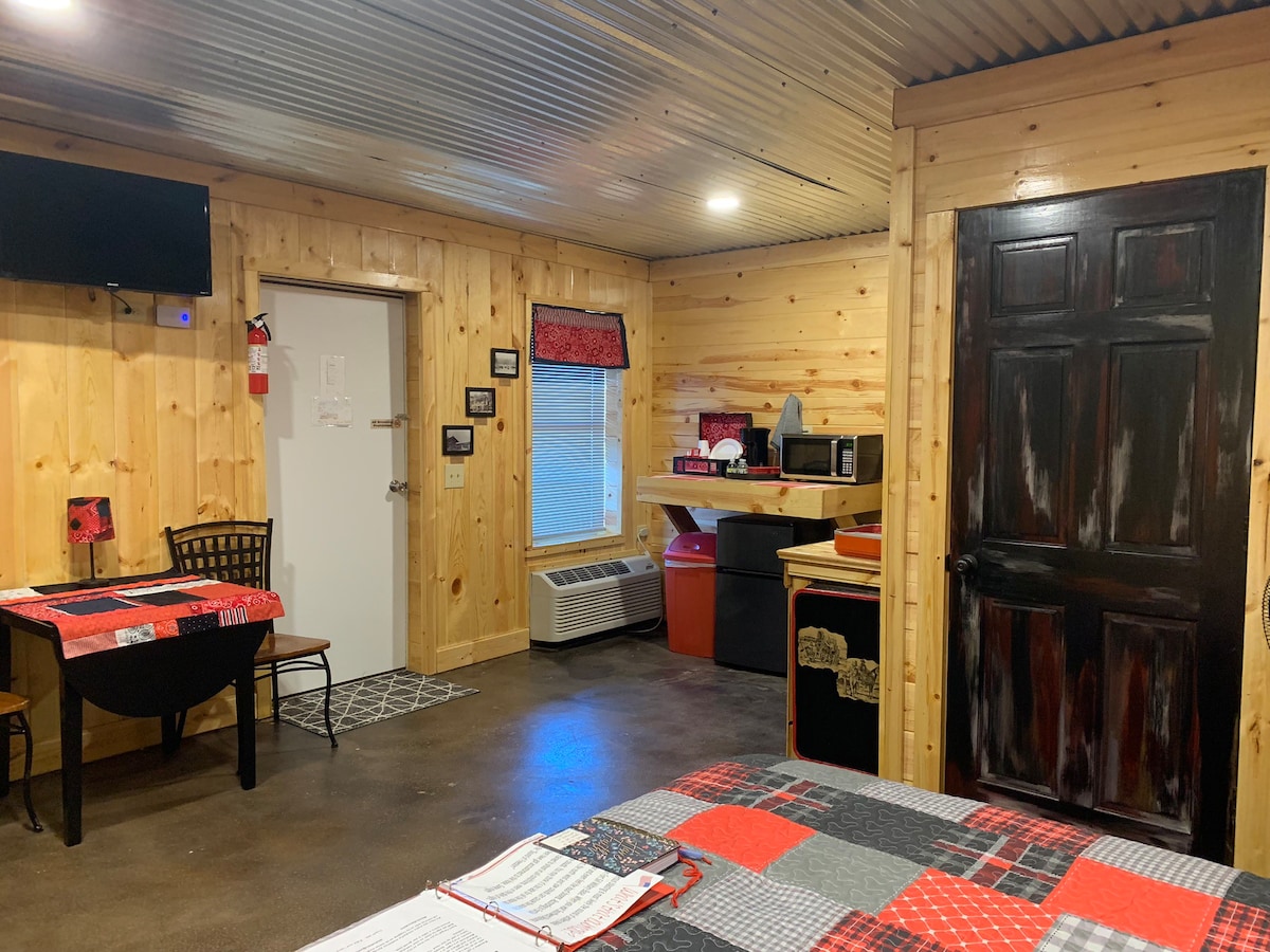 Craterville Park Cabin Wichita Mountains Cache OK