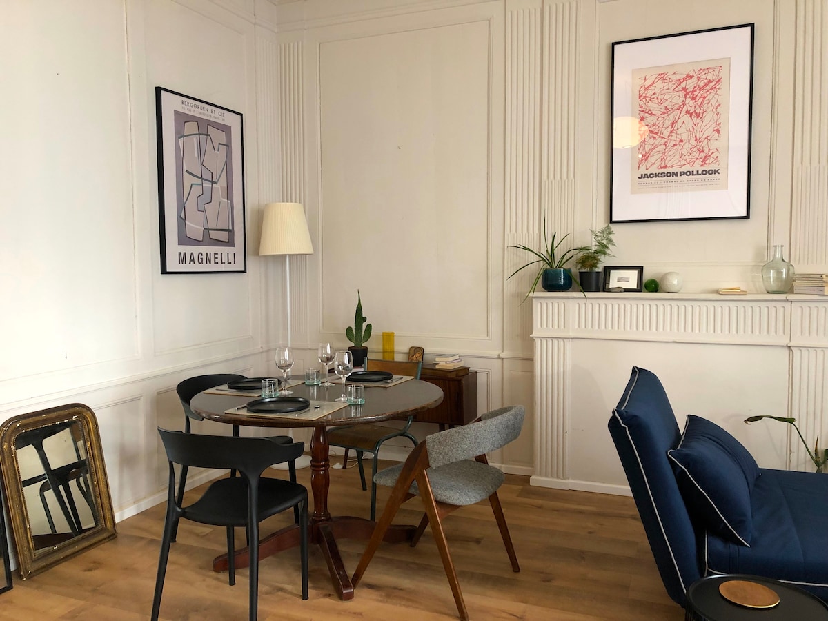 City center one bedroom apartment, Vannes