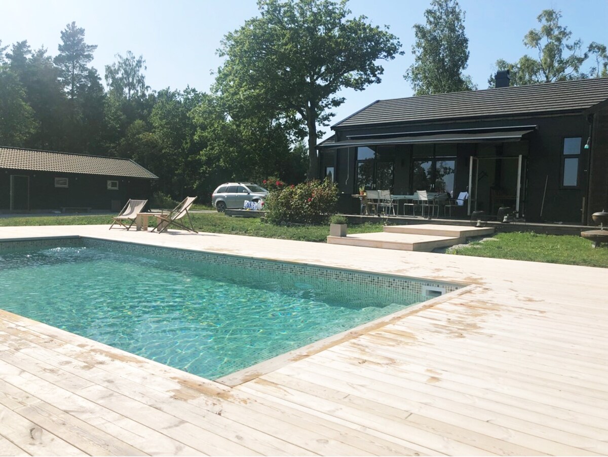 Unique house with saltwater pool on Gotland