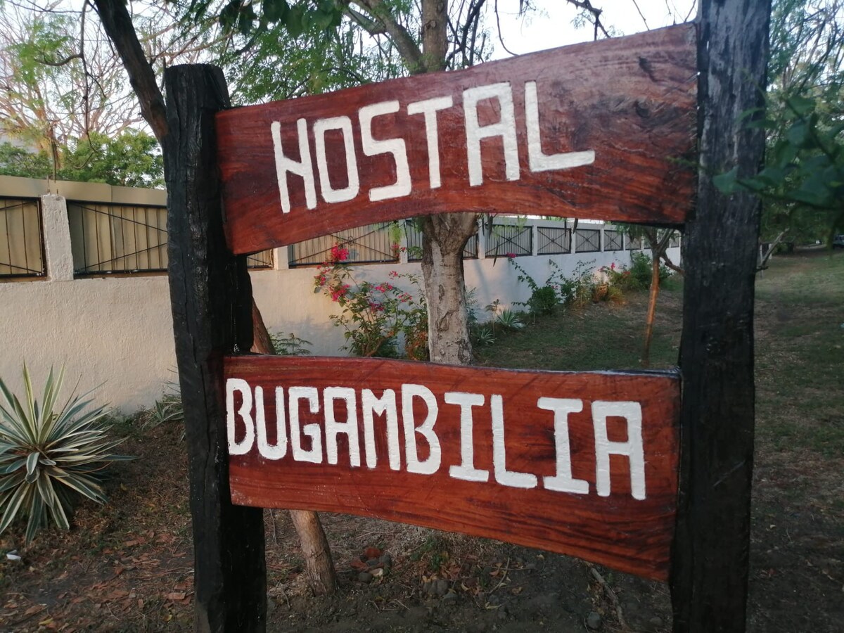 Hostal Bugambilia