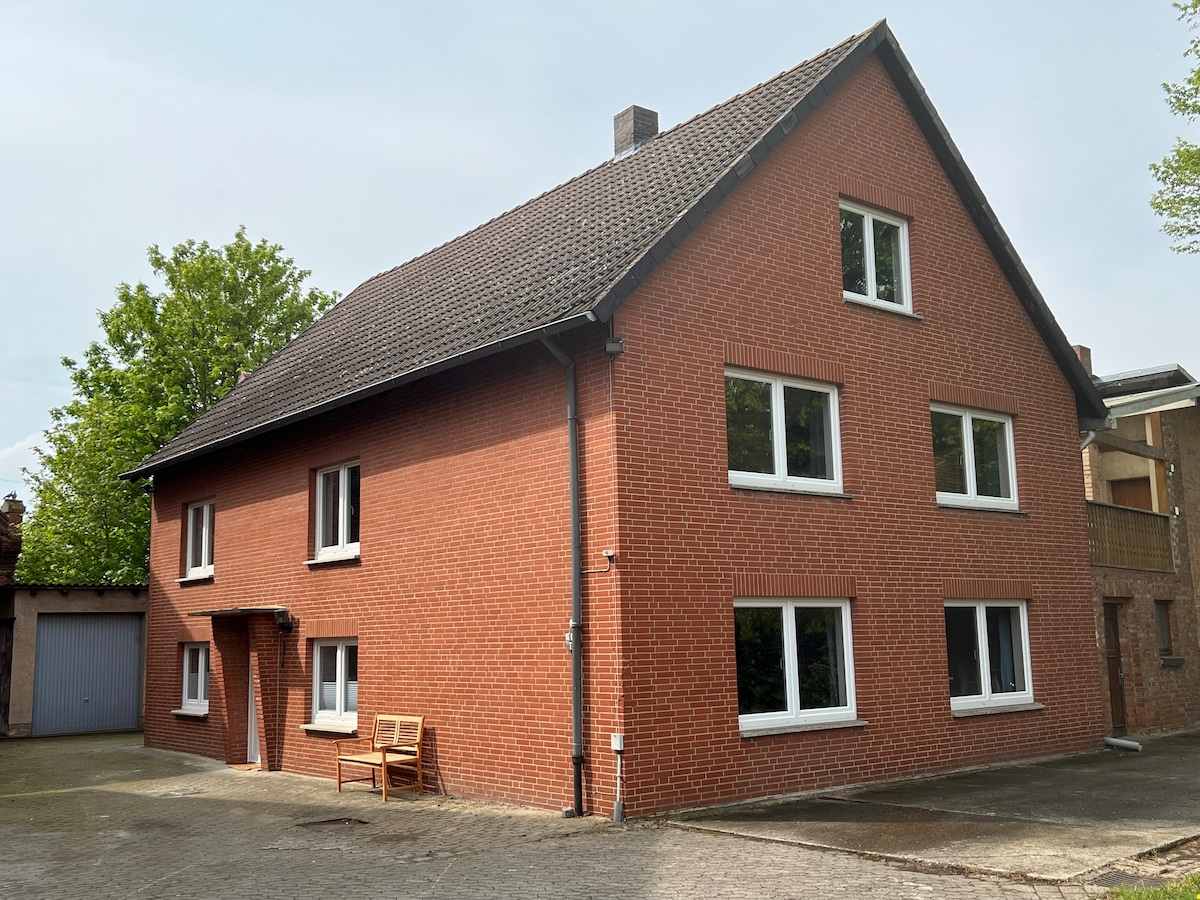 Haus/Zimmervermietung in Harsum