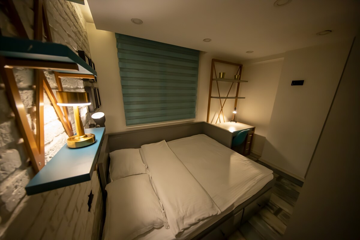 Duplex 3-Room Suite