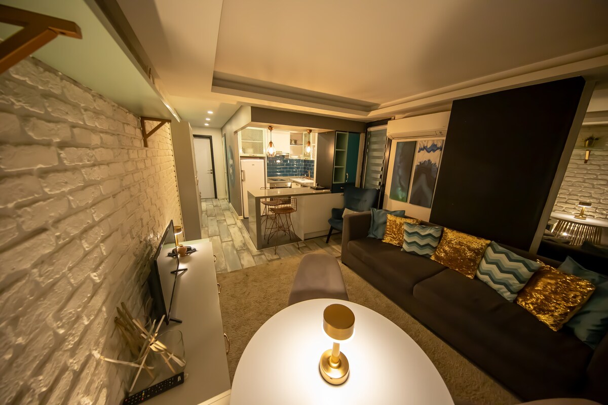Duplex 3-Room Suite