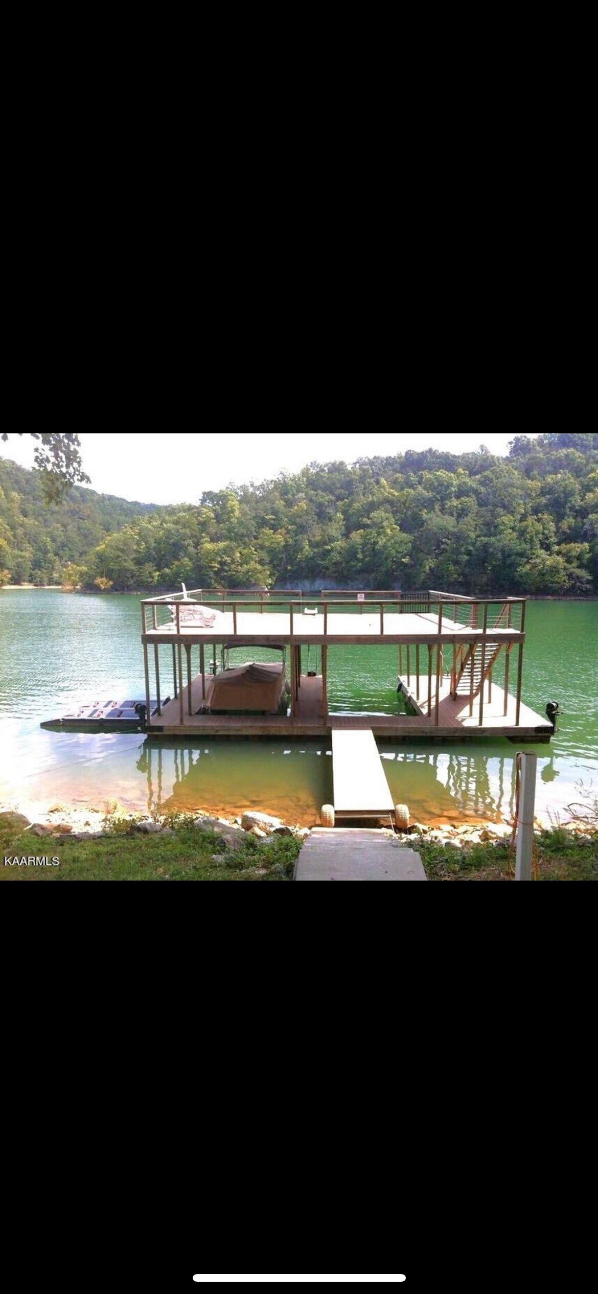 LaFollette Southbound的Lake Front Home