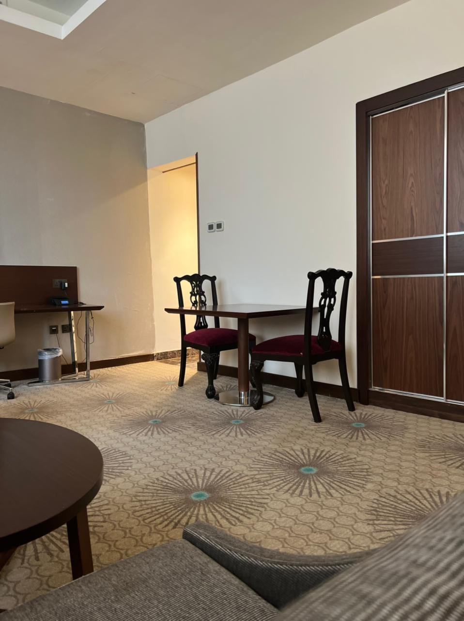 Holiday Inn Hotel (Executive Suite) Private