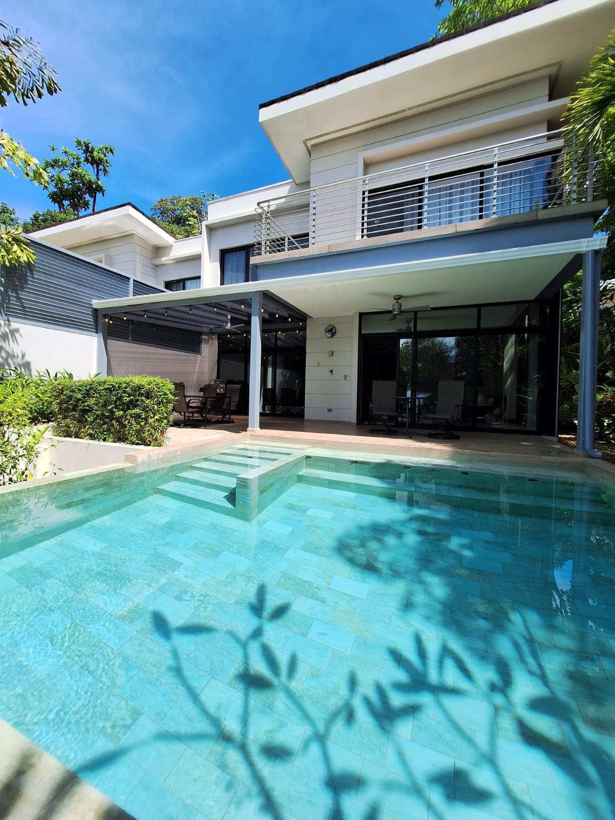 Stunning Front Oceanview W/ Private Infinity Pool!