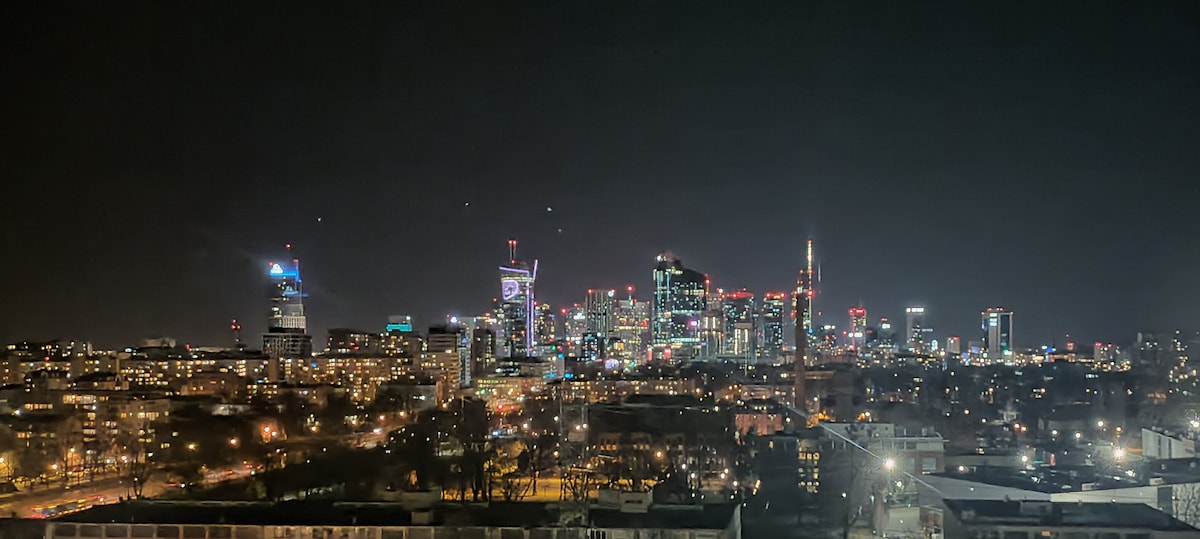 Wola Tower Warsaw Panorama + Garaż