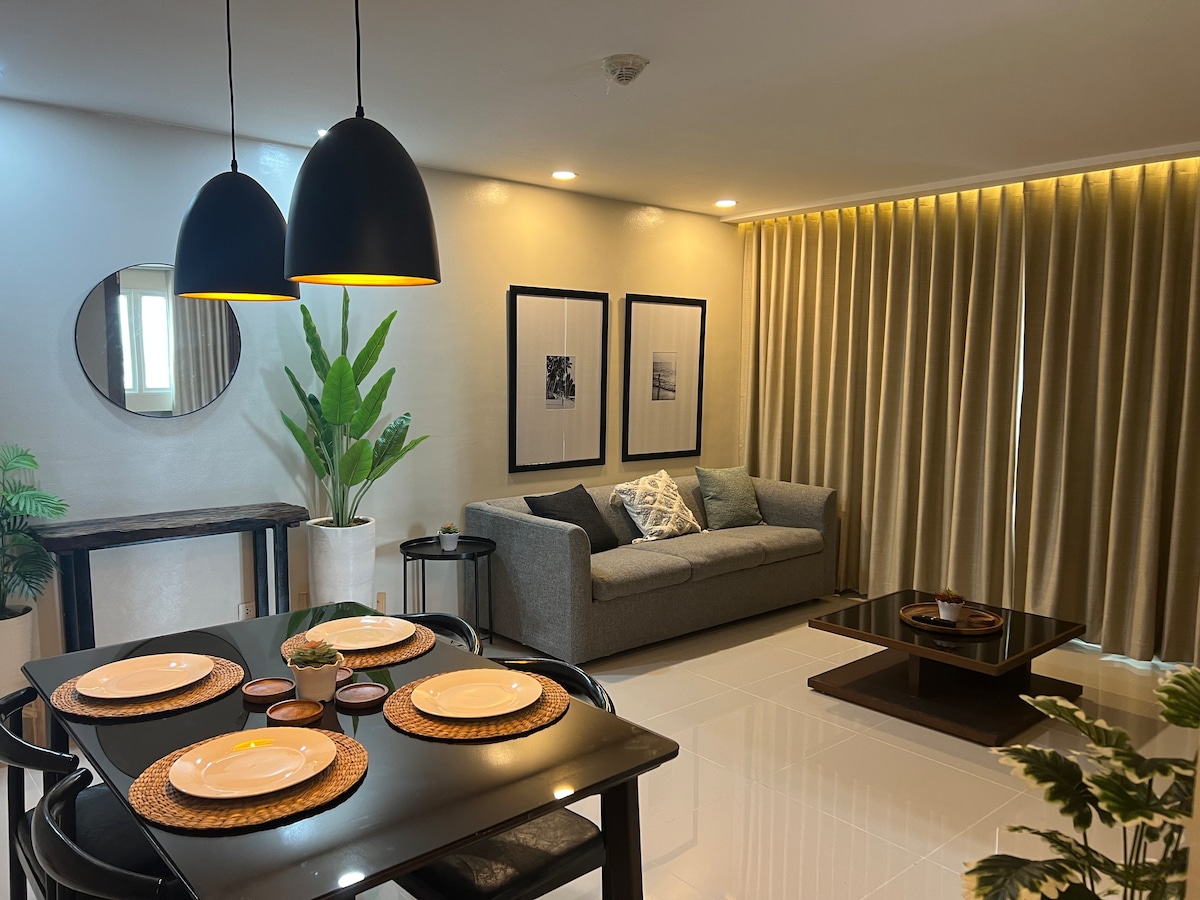 Luxury 1BD Steps from MNL Airport T3