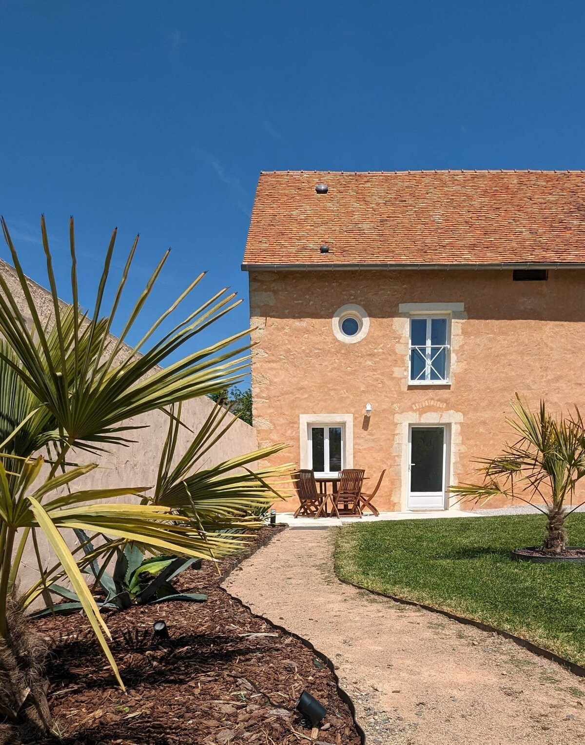 Maison avec piscine près du Mans idéal Circuit 24H