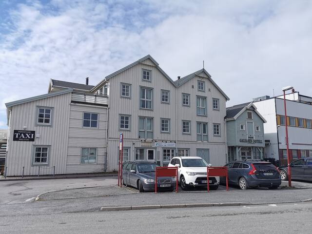 Brønnøy的民宿
