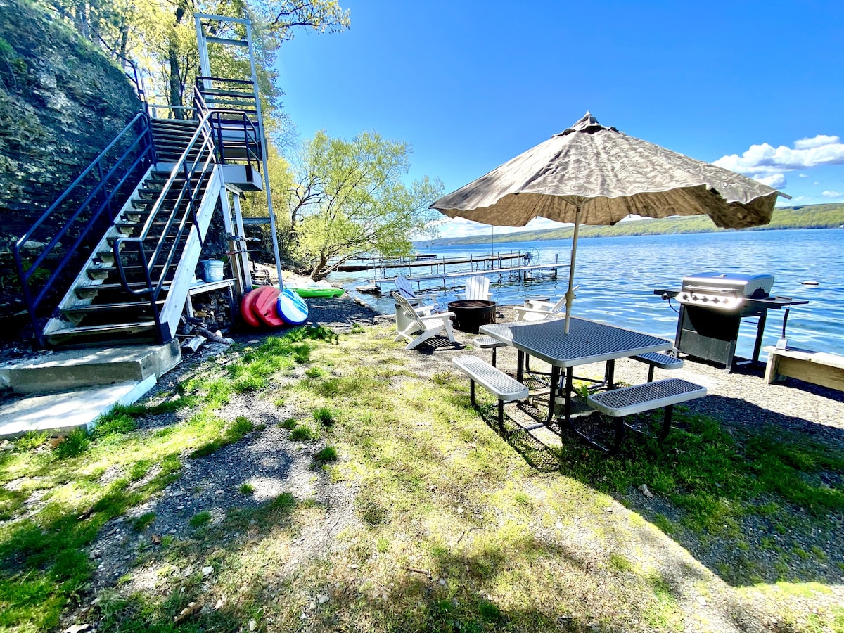 Secluded Cottage On Seneca Lake