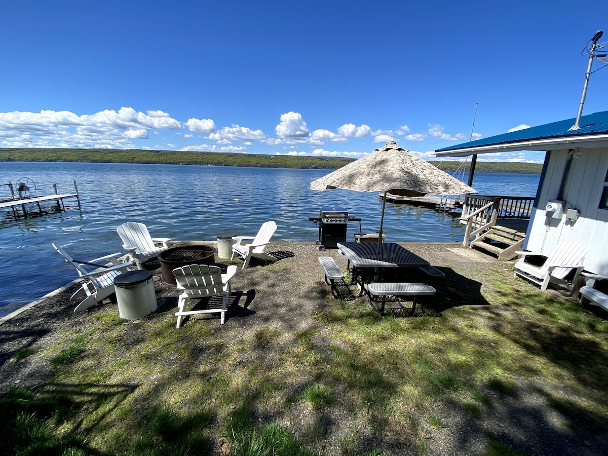 Secluded Cottage On Seneca Lake