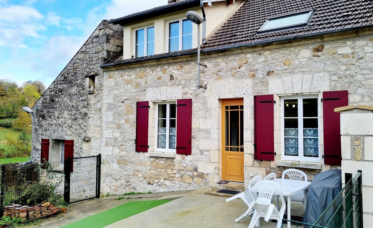 Nouveau Gîte Au Coeur de la Nature by Pierrefonds