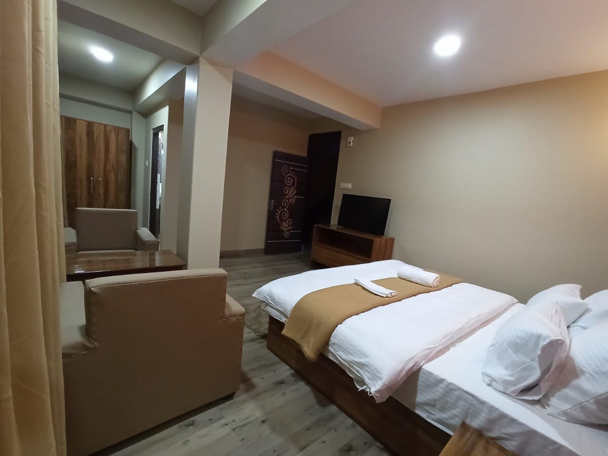 Hotel Sai Kripa Deluxe Room