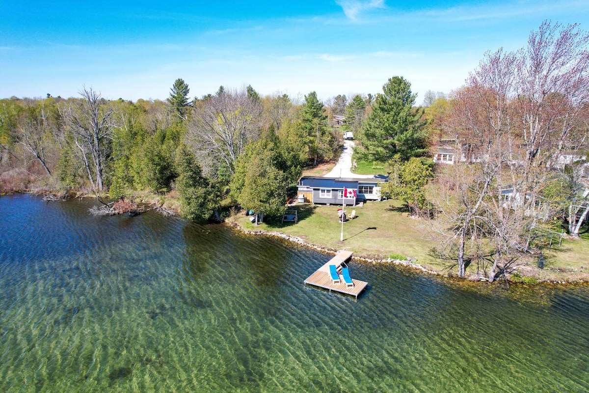 Bear Bottom Cottage on Bass Lake