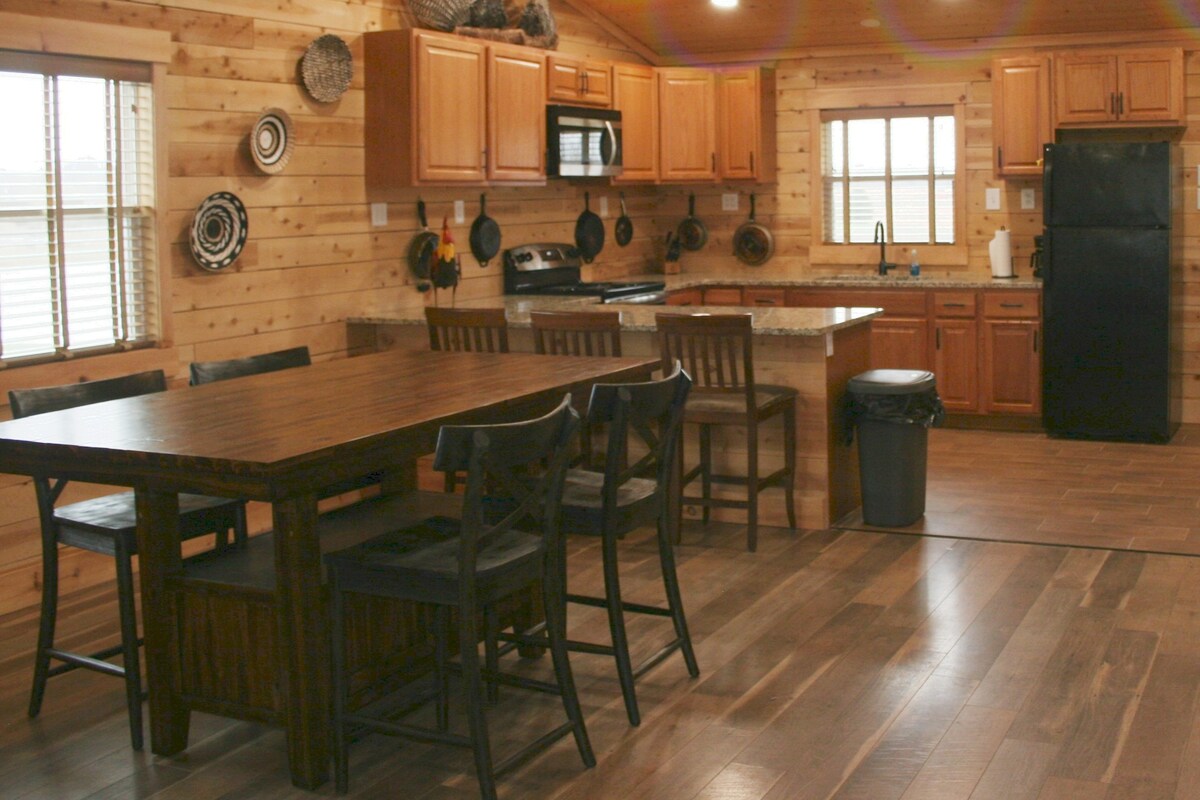 Cabin on Caneyville Farm