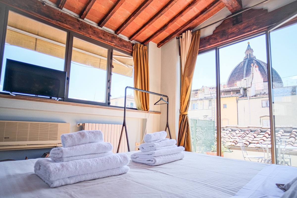 [RoofView] Luxury Home at 50m from Florence Duomo.
