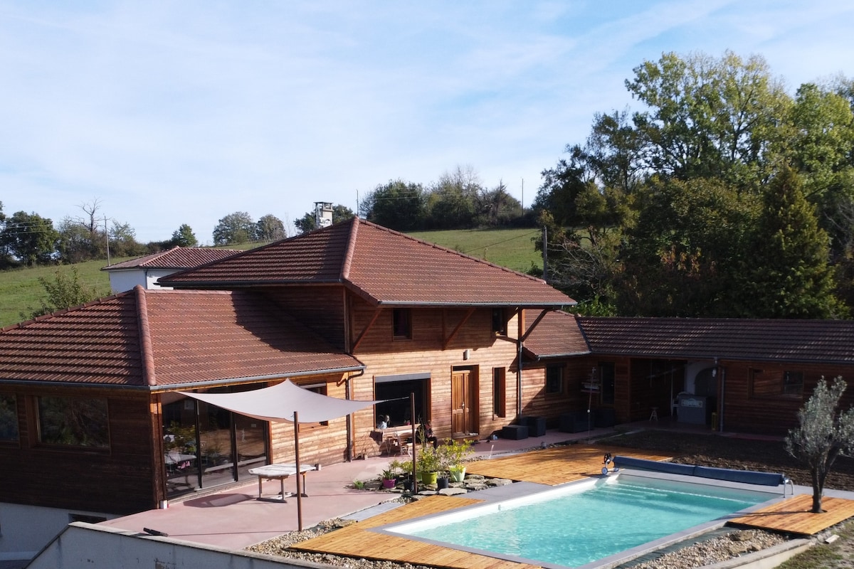 Magnifique Maison en bois avec piscine en Drôme