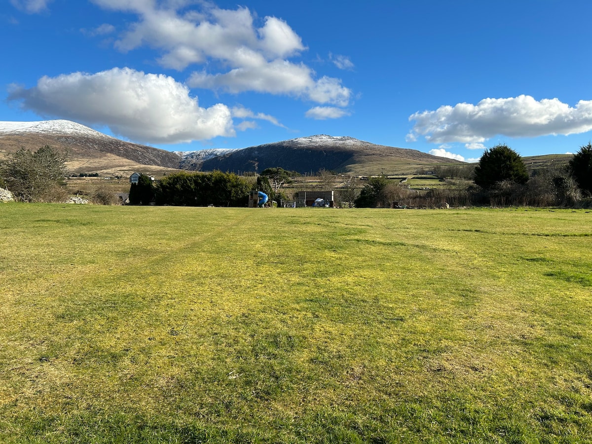 The Old Stables - A Gem Surrounded by Mountains!