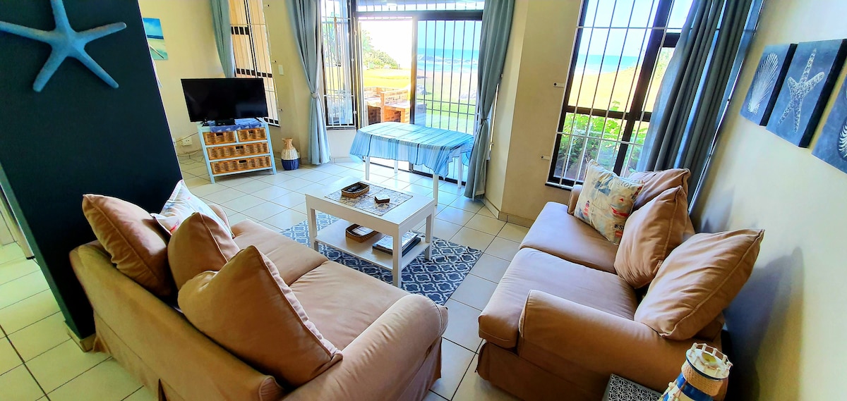 Calamari 10-Sleeps 6-Stylish with amazing sea view