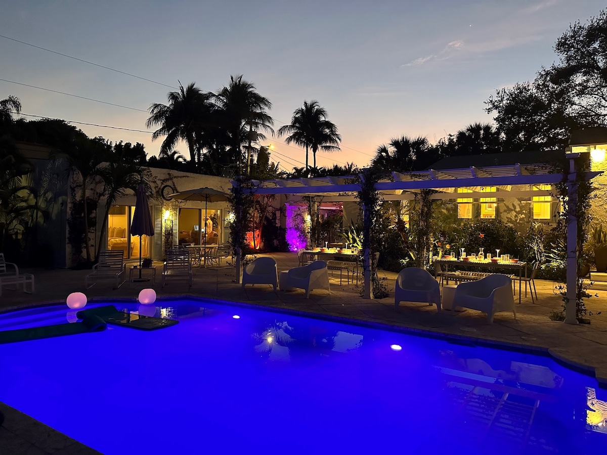 Key West Estate in W. Palm Beach