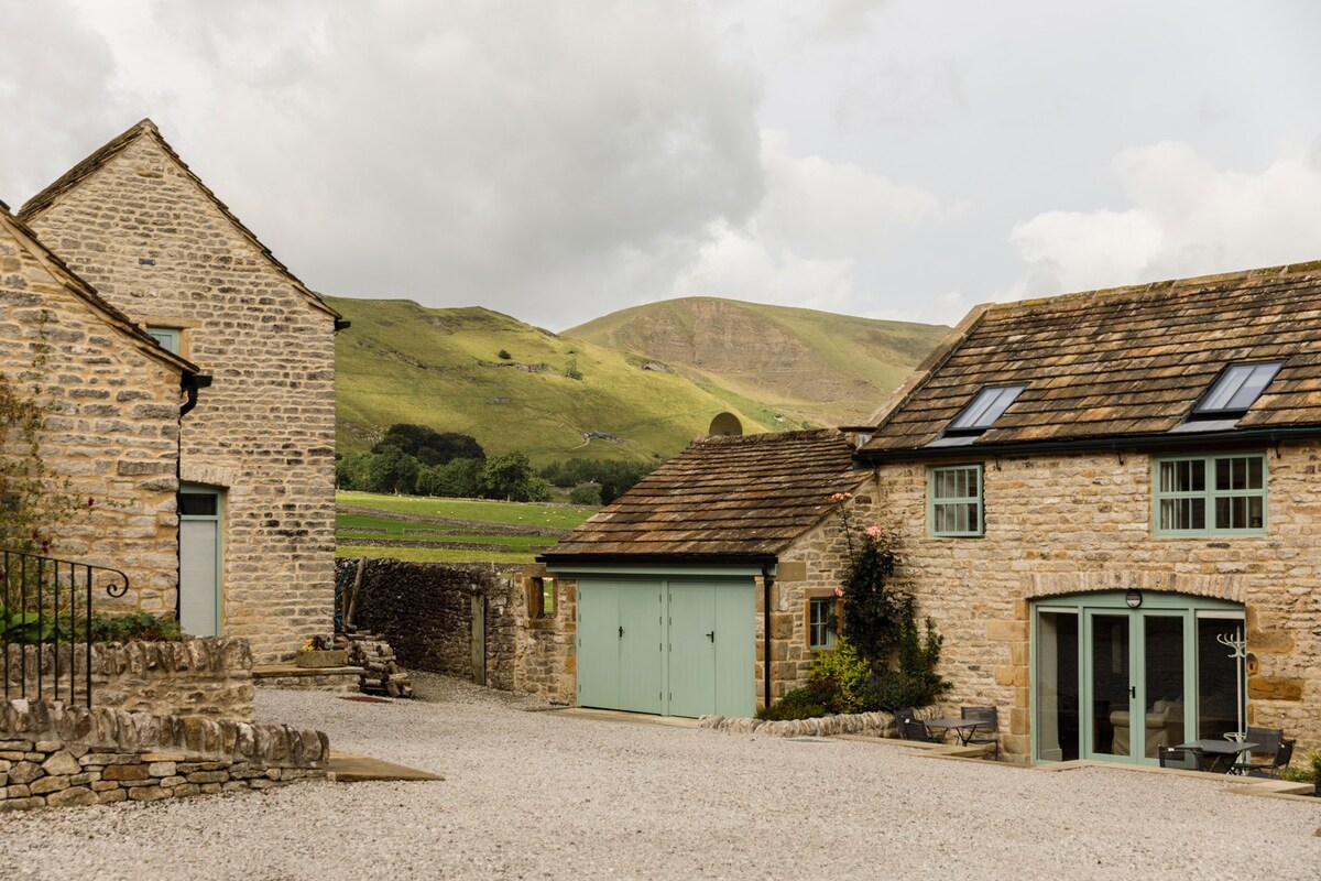 The Stables, Goosehill Hall, Castleton