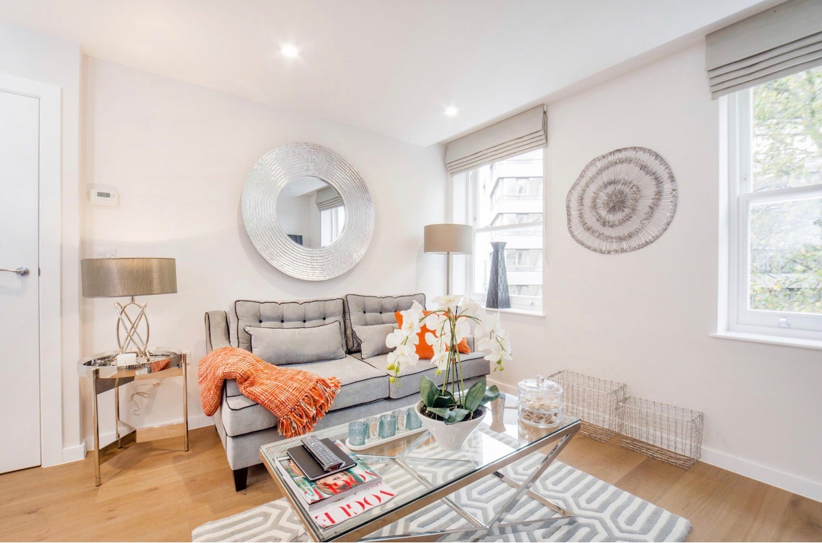 Classic boutique one bedroom flat in Kensington.