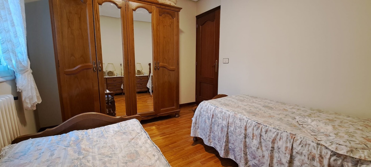 Spacious Apartment in Ourense