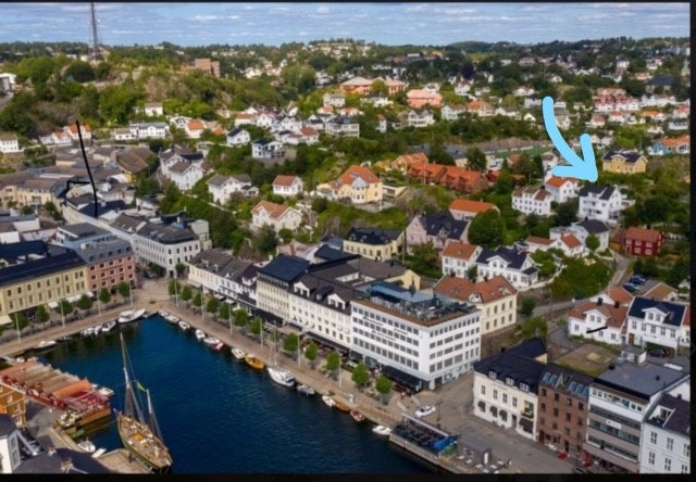 Arendal Downtown-Pollen公寓