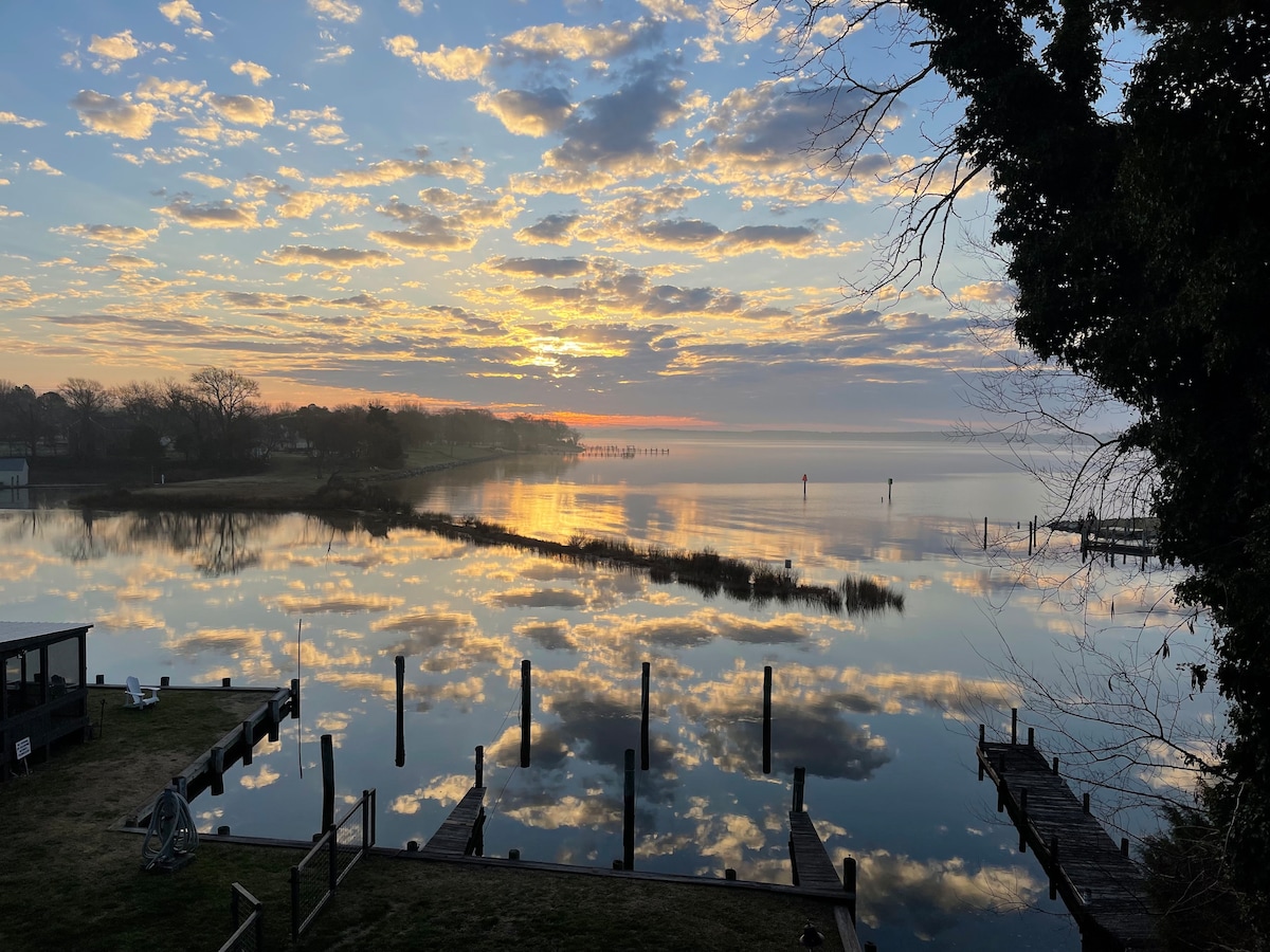 Oyster House Waterfront Retreat - 90 min to DC