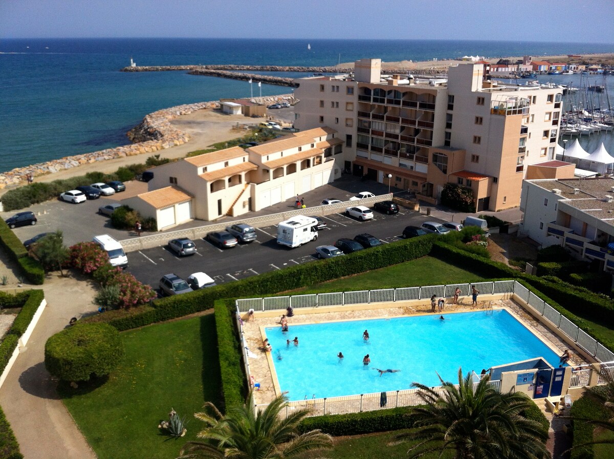 Penthouse duplex 3BR beachfront panoramic view