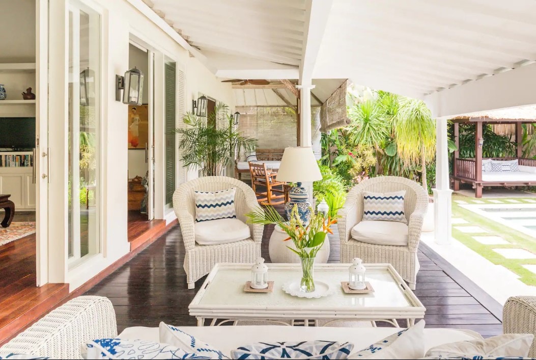 Charming Spacious Hidden Villa Tropical Paradise