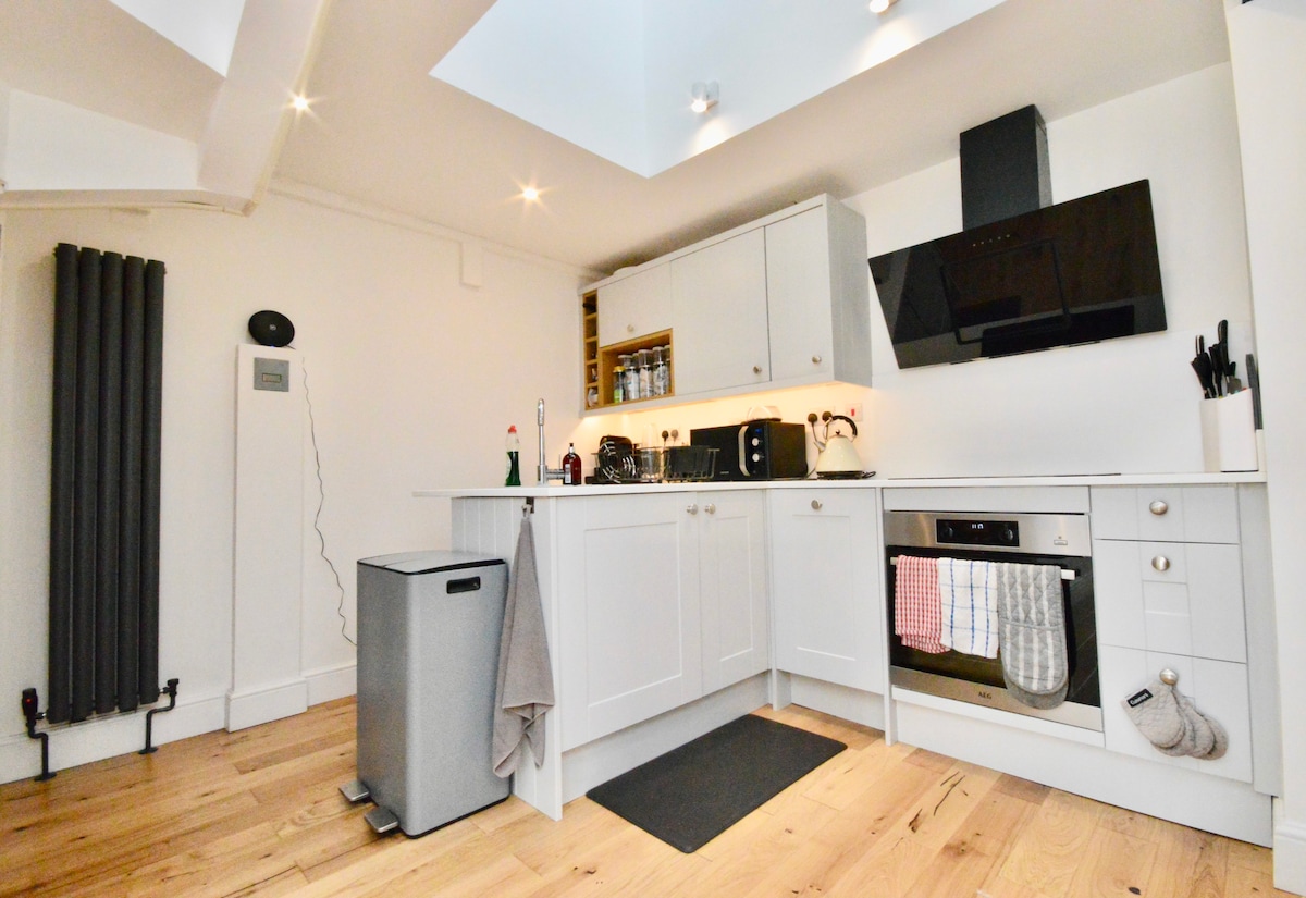 Beautiful and stylish town house, Clapham SW4