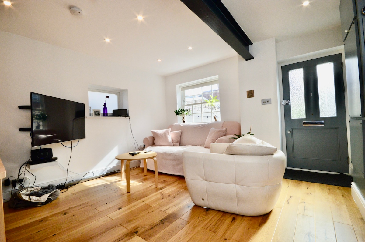 Beautiful and stylish town house, Clapham SW4