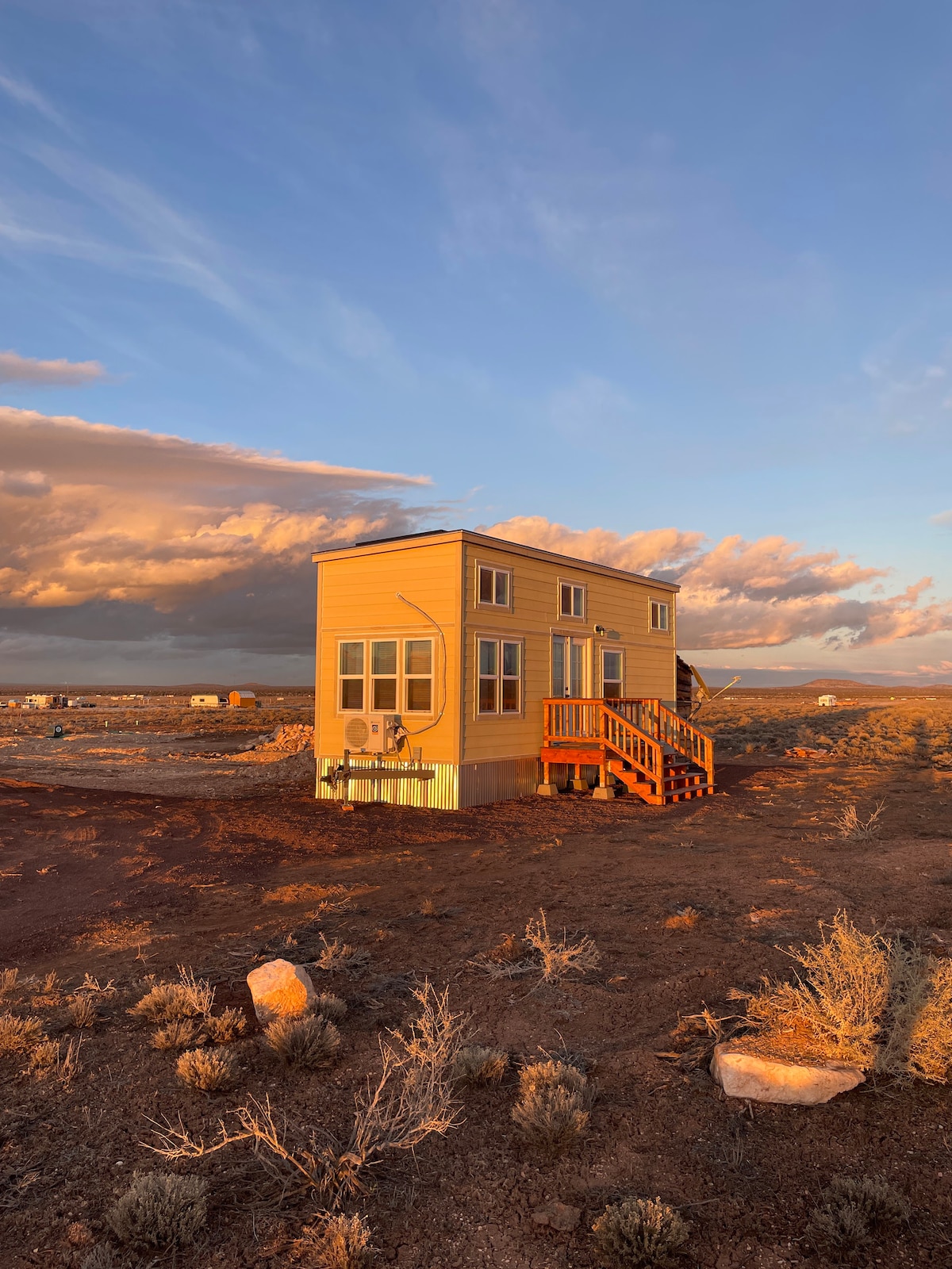Grand Canyon Hideaway Off Grid Tiny home