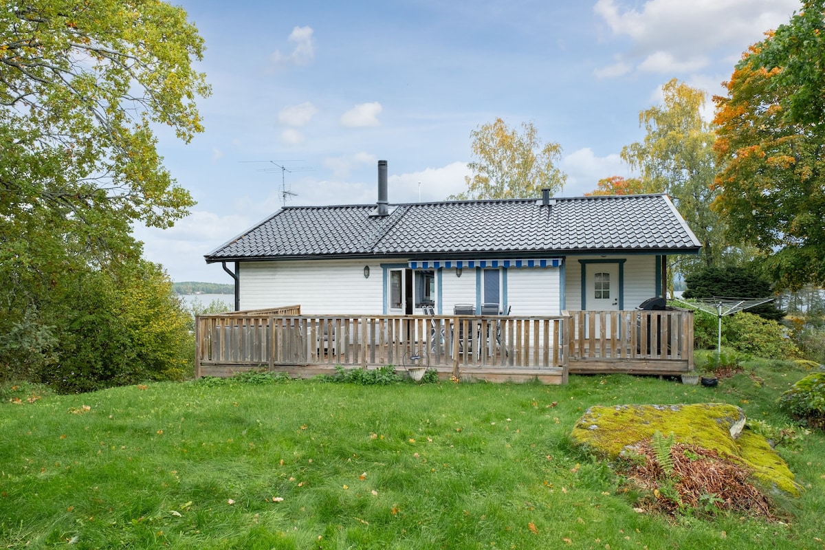 Unique cottage with a view of Mälaren, Mariefred |