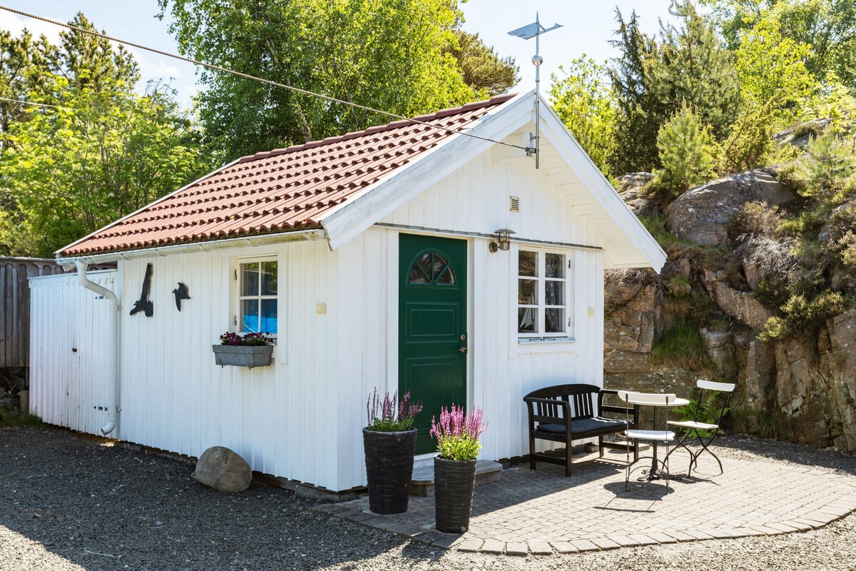 Holiday home in Kärna, Bohuslän near salty baths