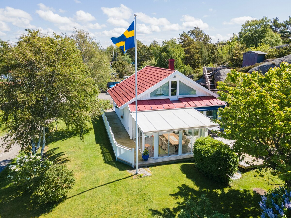 Holiday home in Kärna, Bohuslän near salty baths