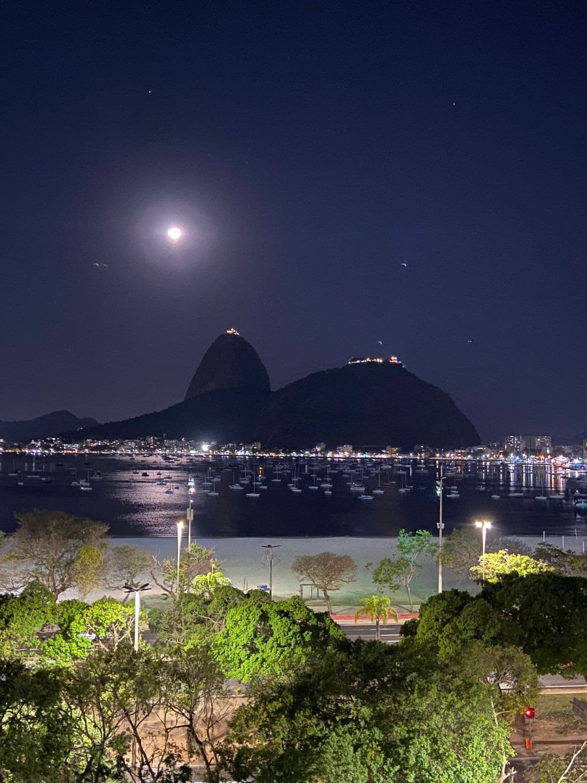 Loft vista fantástica para Pão de Açúcar e praia